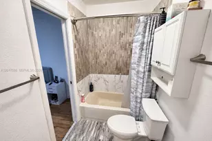 17184 SW 138th Ct, Miami, FL 33177 - Photo 22