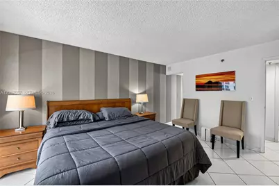 2401 Collins Ave #1107, Miami Beach, FL 33140 - Photo 14