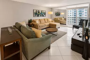 2401 Collins Ave, Miami Beach, FL 33140 - Photo 8