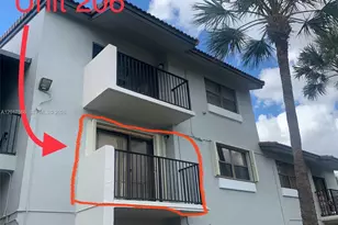 7215 NW 179th St, Hialeah, FL 33015 - Photo 2