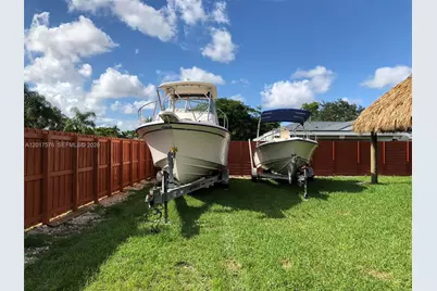 15481 SW 155th Ter, Miami, FL 33187 - Photo 10