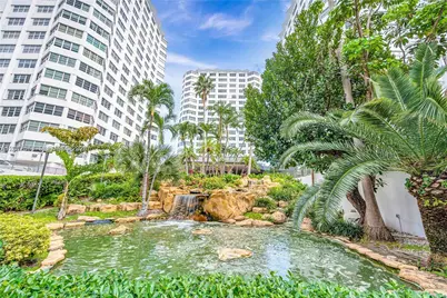 999 Brickell Bay Dr #504, Miami, FL 33131 - Photo 2