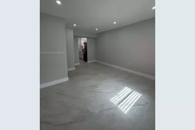 932 NW 5th St #3, Miami, FL 33128 - Photo 6