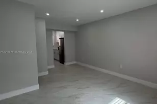 932 NW 5th St, Miami, FL 33128 - Photo 6