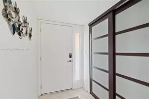 2768 S Carambola Cir S, Coconut Creek, FL 33066 - Photo 14