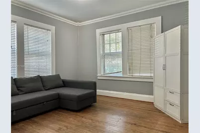 536 14th St #107, Miami Beach, FL 33139 - Photo 2