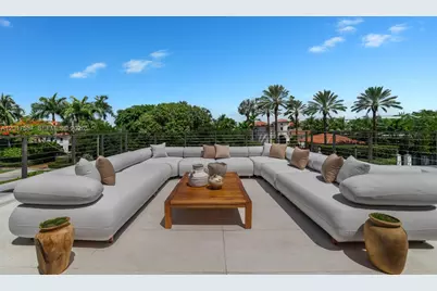 3045 N Bay Rd, Miami Beach, FL 33140 - Photo 30