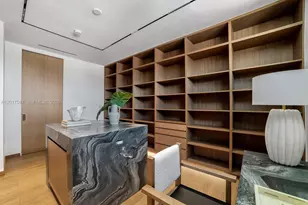 3045 N Bay Rd, Miami Beach, FL 33140 - Photo 24