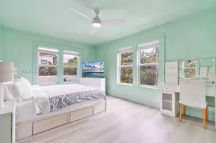 22 NE 44th St, Miami, FL 33137 - Photo 42