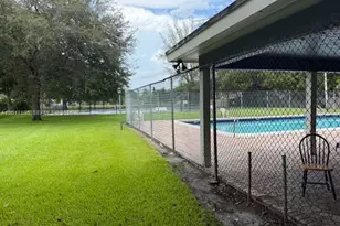7173 W Sunrise Blvd, Plantation, FL 33313 - Photo 2