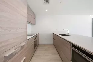 1300 S Miami Ave, Miami, FL 33130 - Photo 4