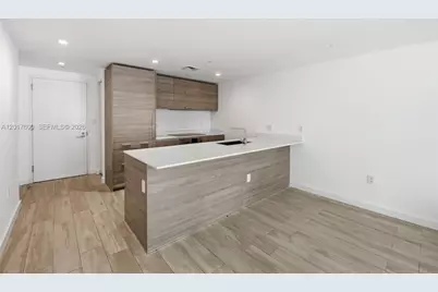 1300 S Miami Ave #1411, Miami, FL 33130 - Photo 2