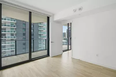 1300 S Miami Ave #1411, Miami, FL 33130 - Photo 8