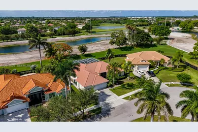 2575 Muirfield Ter, Homestead, FL 33035 - Photo 8