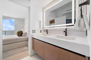 6365 Collins Ave, Miami Beach, FL 33141 - Photo 14