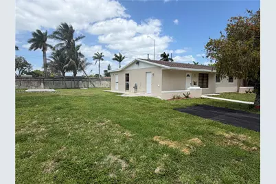 10375 SW 152nd Ter #B, Miami, FL 33157 - Photo 2