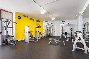 800 Parkview Dr, Hallandale Beach, FL 33009 - Photo 32