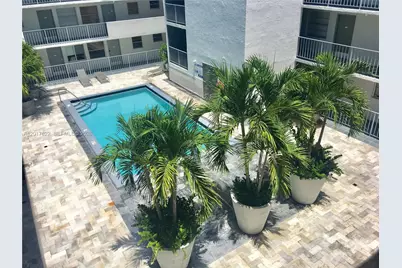 1610 Lenox Ave #416, Miami Beach, FL 33139 - Photo 2