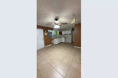 4450 NW 169th Ter, Miami Gardens, FL 33055 - Photo 10