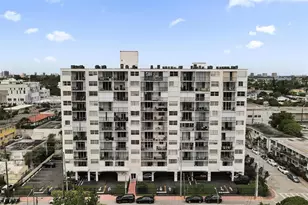 7850 Byron Ave, Miami Beach, FL 33141 - Photo 42