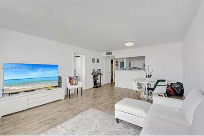 7850 Byron Ave #702, Miami Beach, FL 33141 - Photo 36
