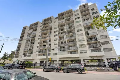 7850 Byron Ave #702, Miami Beach, FL 33141 - Photo 10