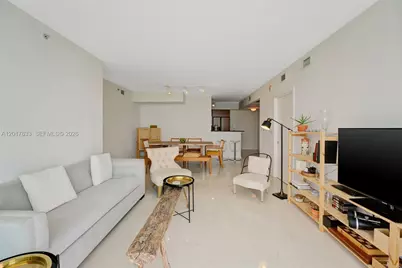 335 S Biscayne Blvd #4205, Miami, FL 33131 - Photo 8