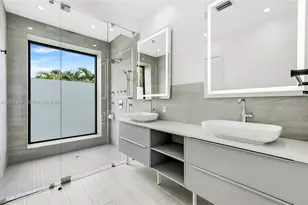 1311 Bay Dr, Miami Beach, FL 33141 - Photo 34