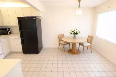 464 NE 210th Circle Ter #204, Miami, FL 33179 - Photo 26