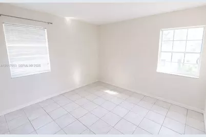 464 NE 210th Circle Ter #204, Miami, FL 33179 - Photo 16