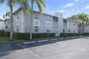 464 NE 210th Cir Terrace, Miami, FL 33179 - Photo 2