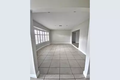 4900 Cleveland St, Hollywood, FL 33021 - Photo 2