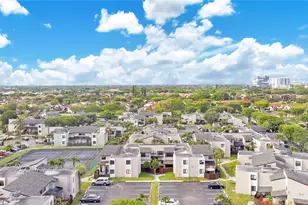 10296 NW 9th St Cir, Miami, FL 33172 - Photo 20