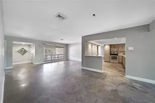 7773 Biltmore Blvd, Miramar, FL 33023 - Photo 4
