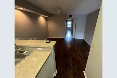 1300 SW 130th Ave #210F, Pembroke Pines, FL 33027 - Photo 6