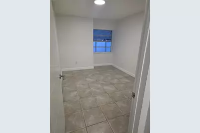 4467 NW 185th St, Miami Gardens, FL 33055 - Photo 8