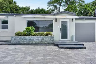 1130 NW 57th St, Miami, FL 33127 - Photo 6