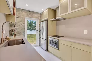 1130 NW 57th St, Miami, FL 33127 - Photo 20