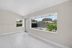 1130 NW 57th St, Miami, FL 33127 - Photo 10
