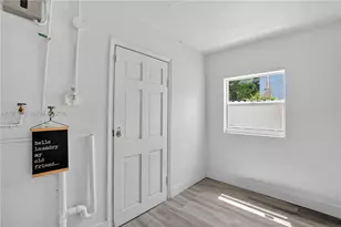 1130 NW 57th St, Miami, FL 33127 - Photo 38