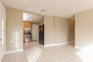 4030 NW 8th Terrace, Oakland Park, FL 33309 - Photo 4