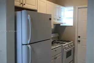 745 81st St, Miami Beach, FL 33141 - Photo 8