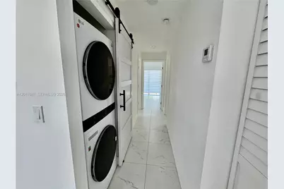 421 NW 13th Ave #A, Miami, FL 33125 - Photo 6