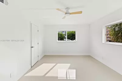 319 NE 14th Ave #201, Hallandale Beach, FL 33009 - Photo 10