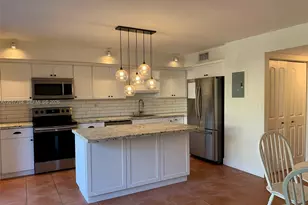 7655 SW 106th Ave, Miami, FL 33173 - Photo 10