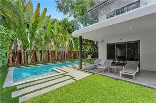 10 Samana Dr, Miami, FL 33133 - Photo 18