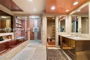 11111 Biscayne Blvd, North Miami Beach, FL 33181 - Photo 20
