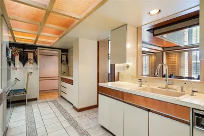 11111 Biscayne Blvd #227, North Miami Beach, FL 33181 - Photo 36