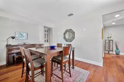 2310 Bayview Ln, North Miami, FL 33181 - Photo 32