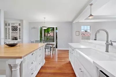 2310 Bayview Ln, North Miami, FL 33181 - Photo 28